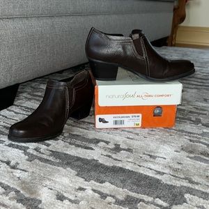 Brown bootie